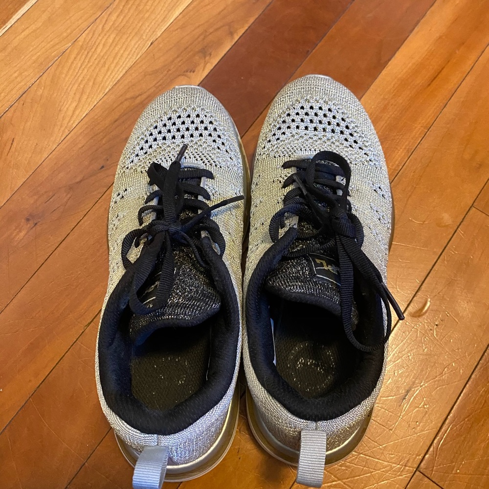 APL size 7